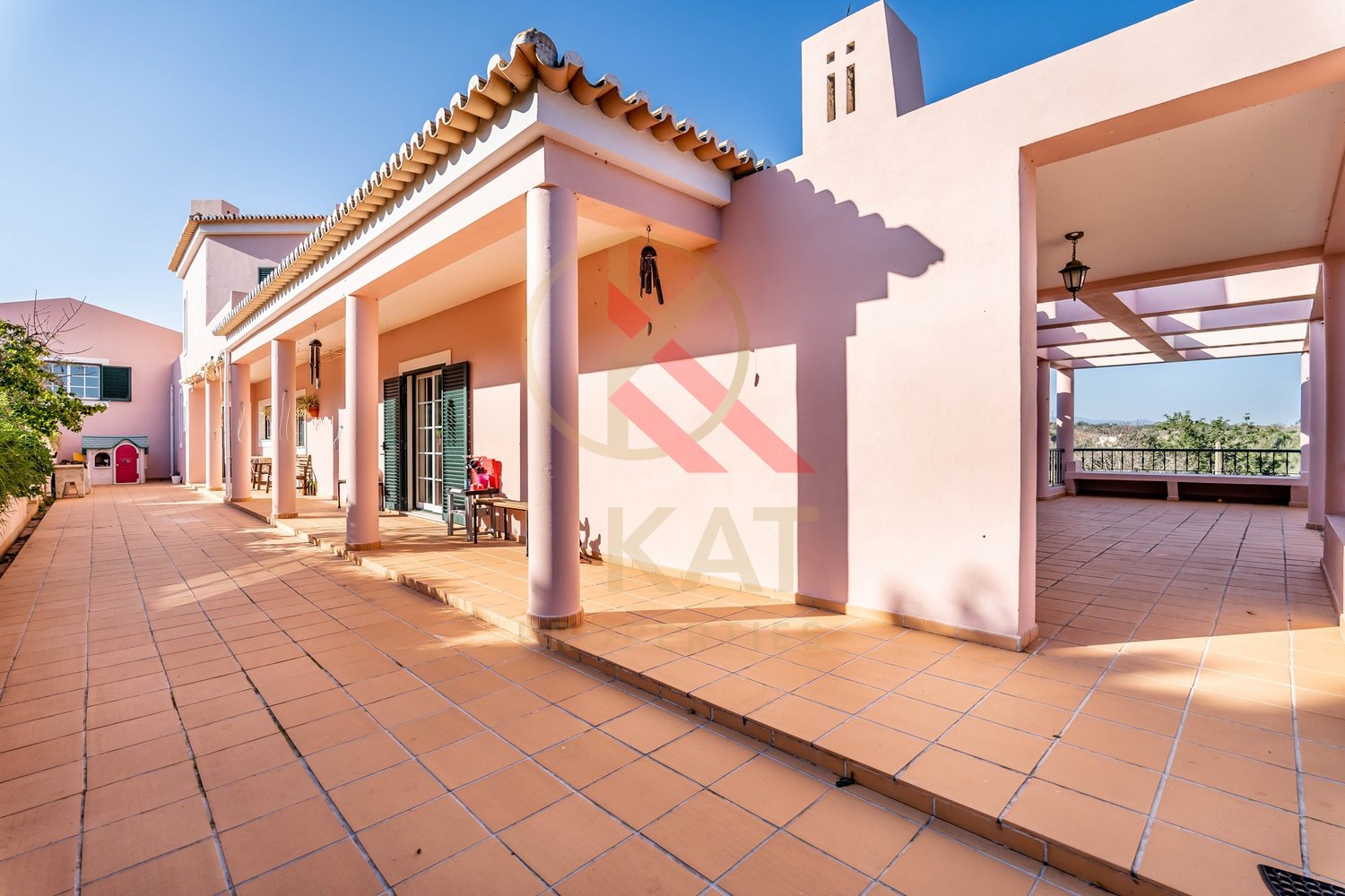  Moradia com piscina à venda no Calvário