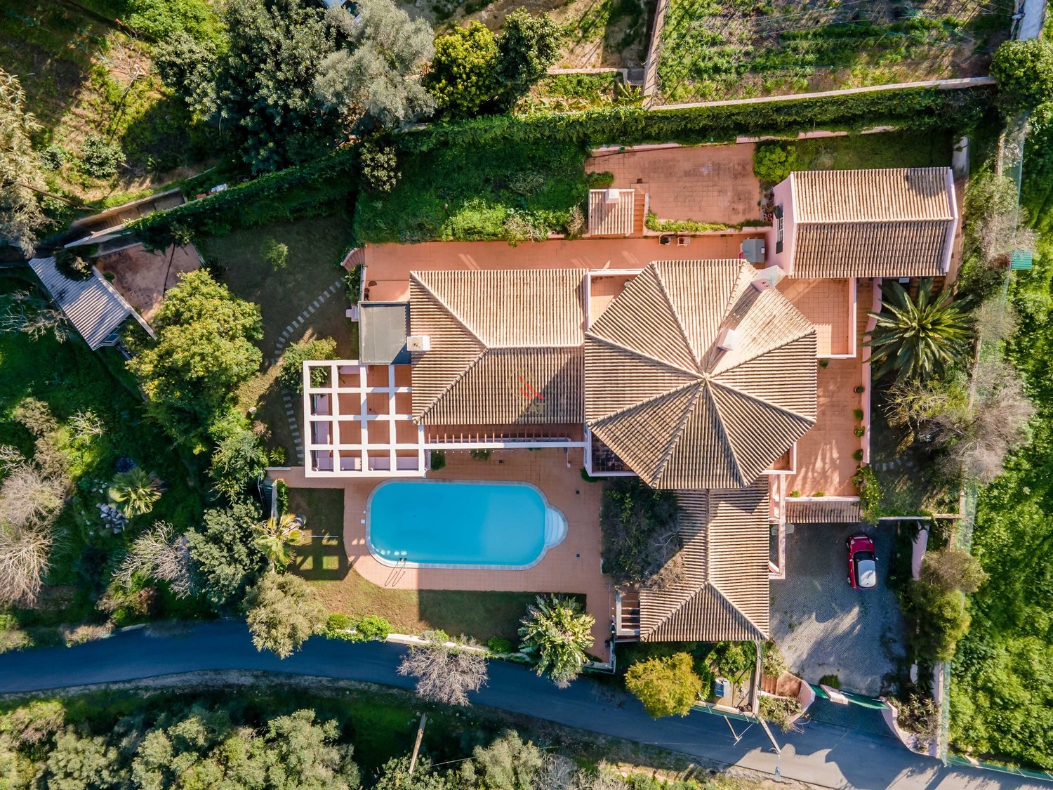  Moradia com piscina à venda no Calvário