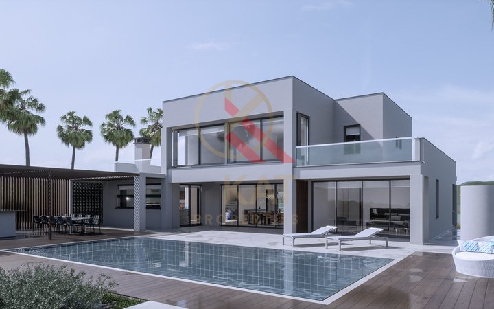 Moradia Contemporânea de Luxo T4 com Piscina e Vista Campo em Lagos, Algarve