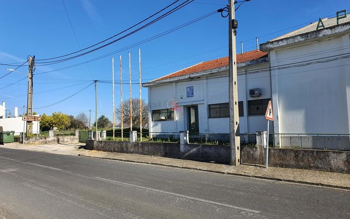 Armazém Industrial/Fábrica para Venda – Oportunidade Única de Investimento!