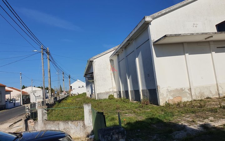 Armazém Industrial/Fábrica para Venda – Oportunidade Única de Investimento!