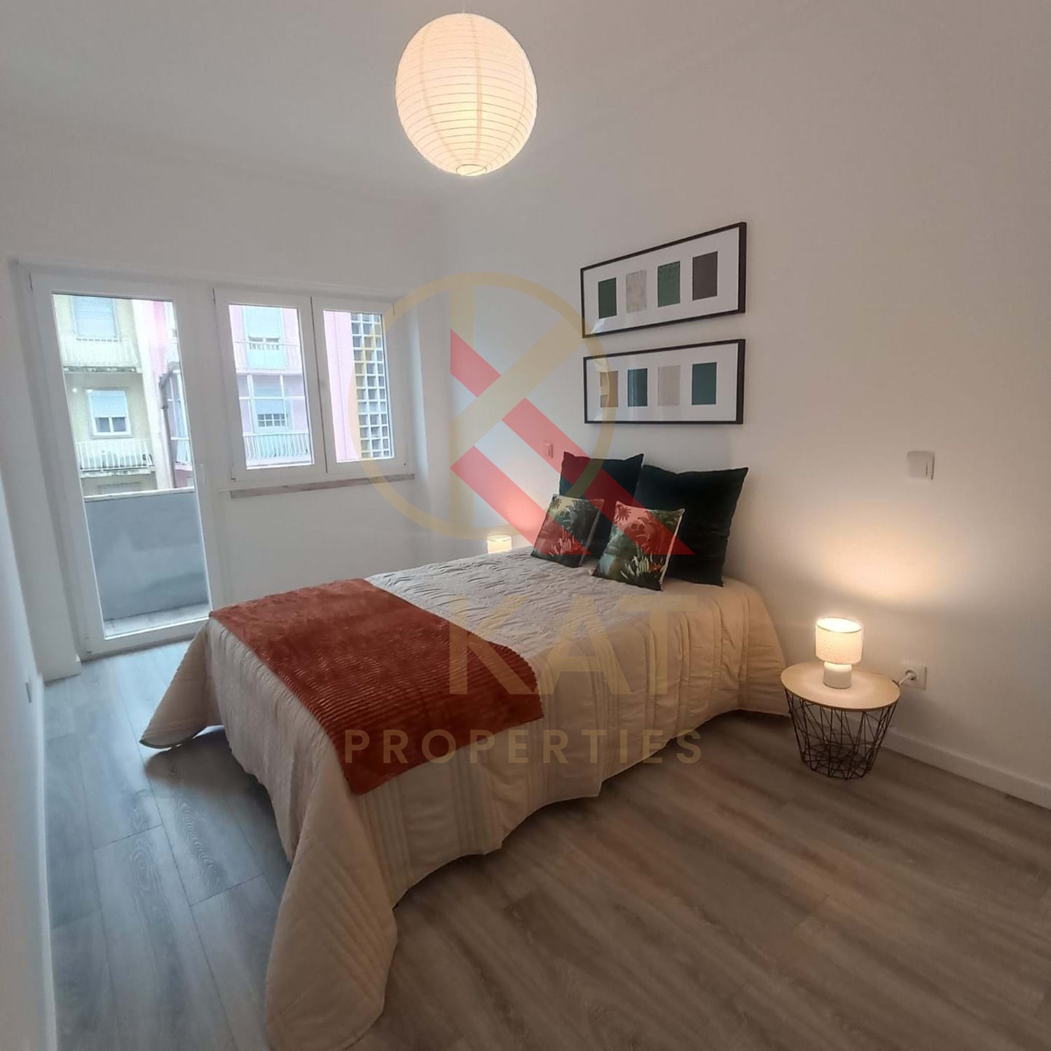 Apartamento T3, Espaçoso e com Vista Rio, em São Vicente