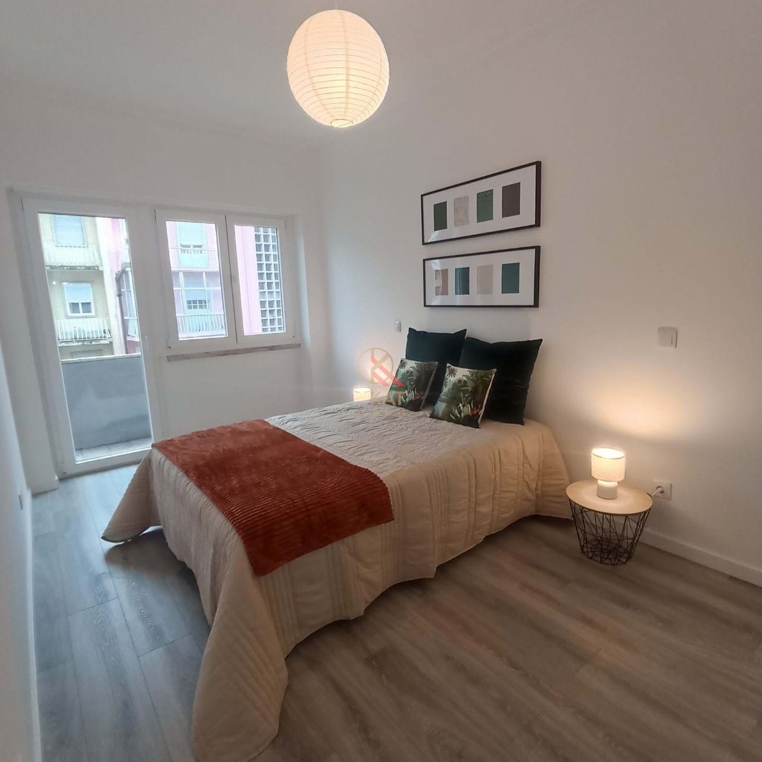 Apartamento T3, Espaçoso e com Vista Rio, em São Vicente