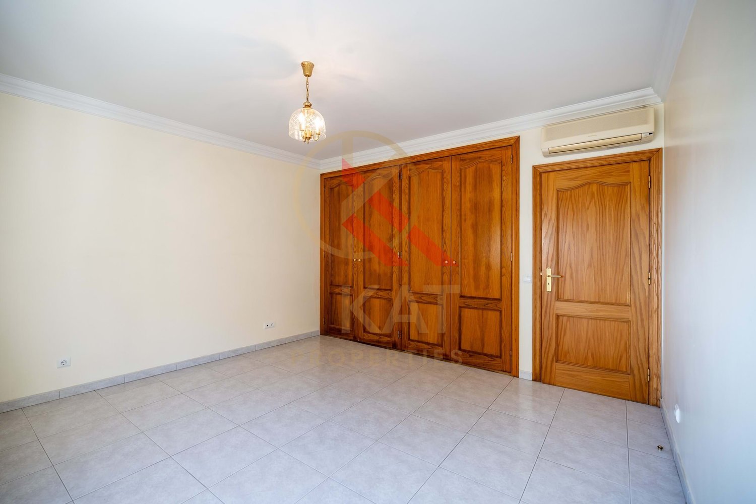 Apartamento T1 com Vista Mar e uma Localização de Excelência