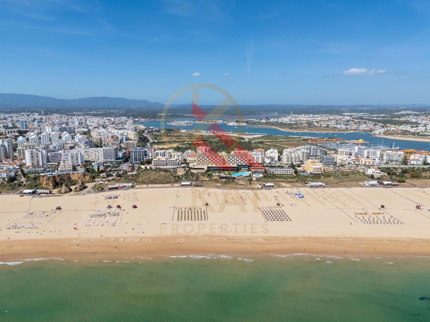 Apartamento T1 com Vista Mar e uma Localização de Excelência
