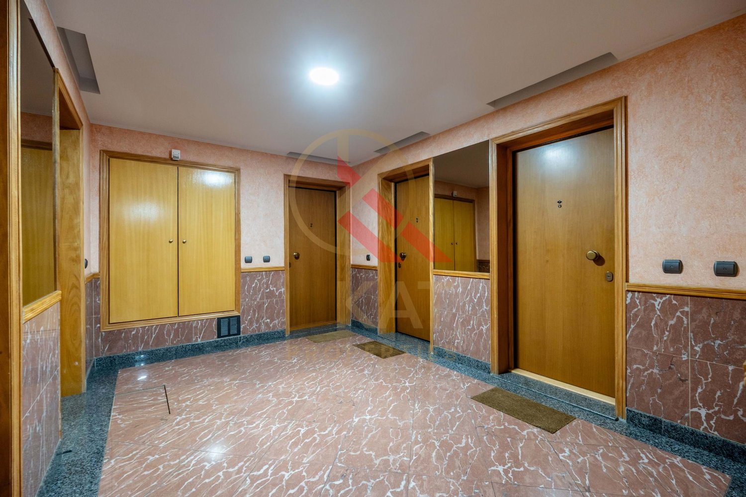 Apartamento T1 com Vista Mar e uma Localização de Excelência