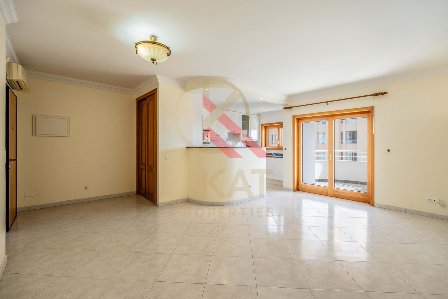 Apartamento T1 com Vista Mar e uma Localização de Excelência