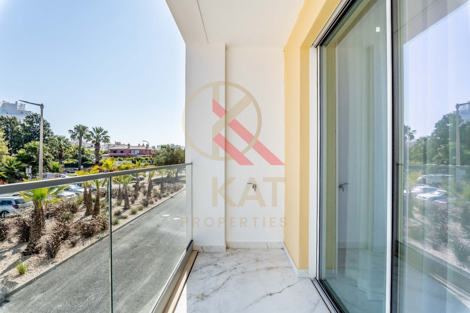Apartamento T2 Novo em Lagos (Algarve) com piscina na cobertura 