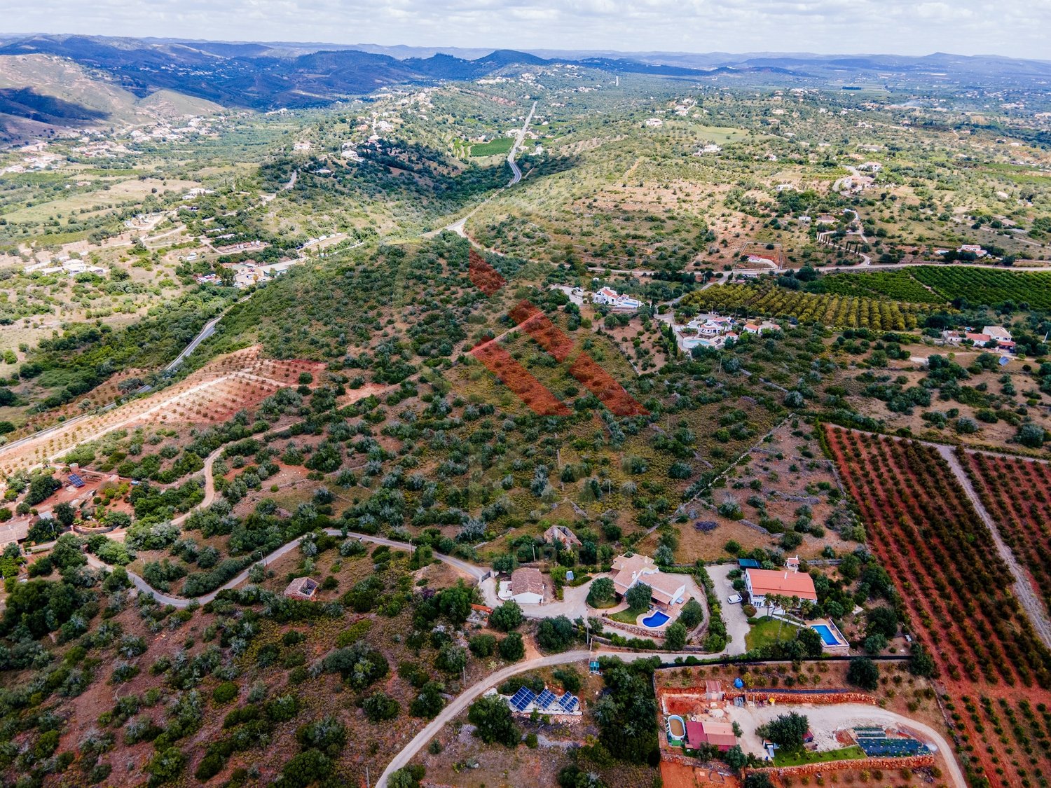 Terreno com Ruínas - Oportunidade em Silves perto da barragem do Arade