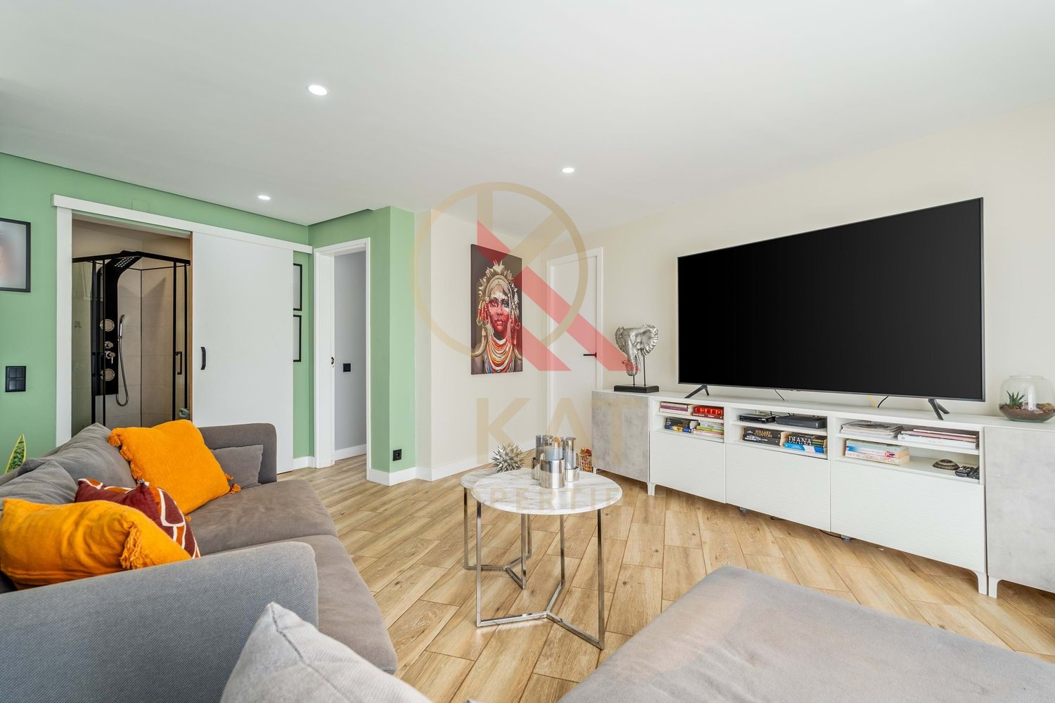 Penthouse T1+1 em Armação de Pêra – Vista Mar e Terraço Privativo de 400m²