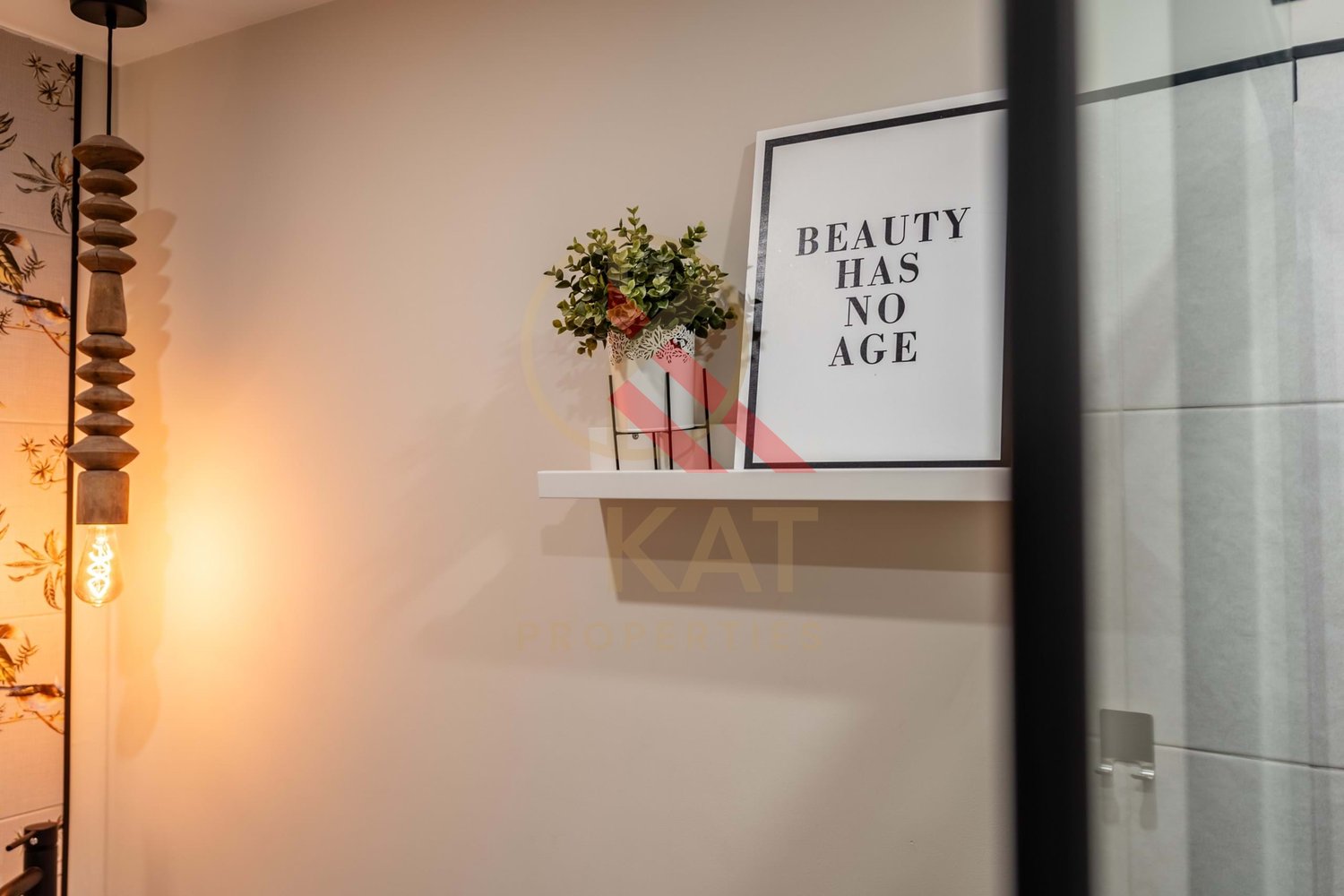 Penthouse T1+1 em Armação de Pêra – Vista Mar e Terraço Privativo de 400m²