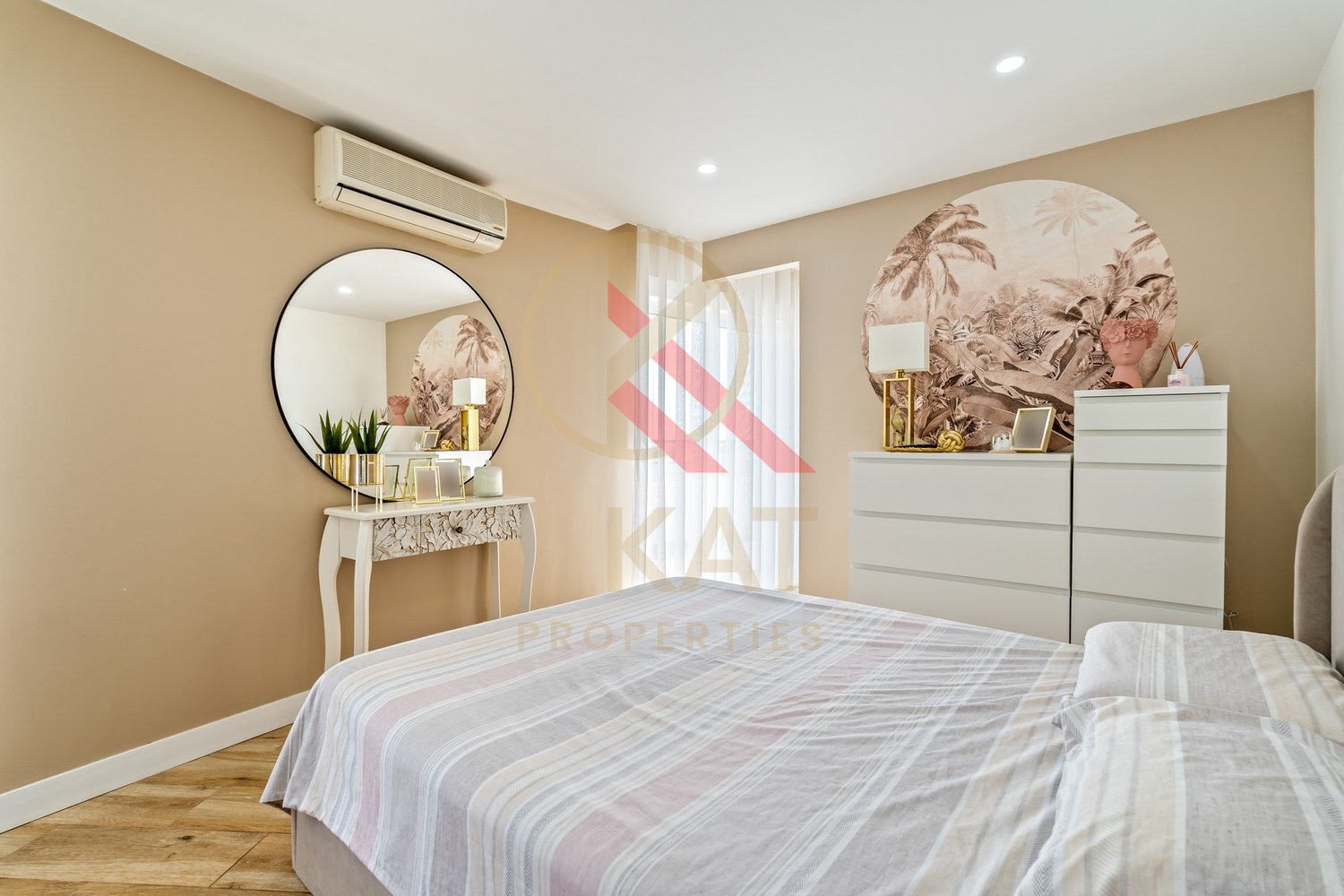 Penthouse T1+1 em Armação de Pêra – Vista Mar e Terraço Privativo de 400m²