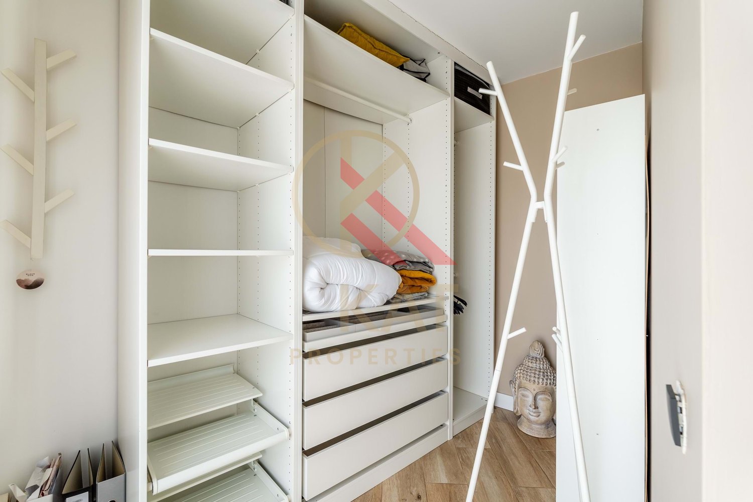 Penthouse T1+1 em Armação de Pêra – Vista Mar e Terraço Privativo de 400m²