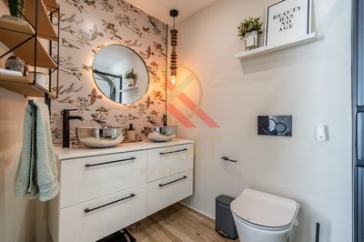 Penthouse T1+1 em Armação de Pêra – Vista Mar e Terraço Privativo de 400m²