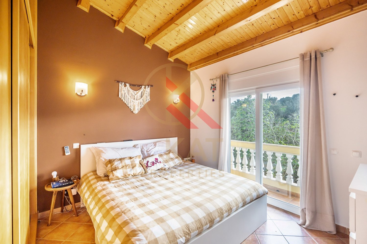 Moradia T3 em Condomínio Privado – Espiche, Lagos  para Arrendamento Anual