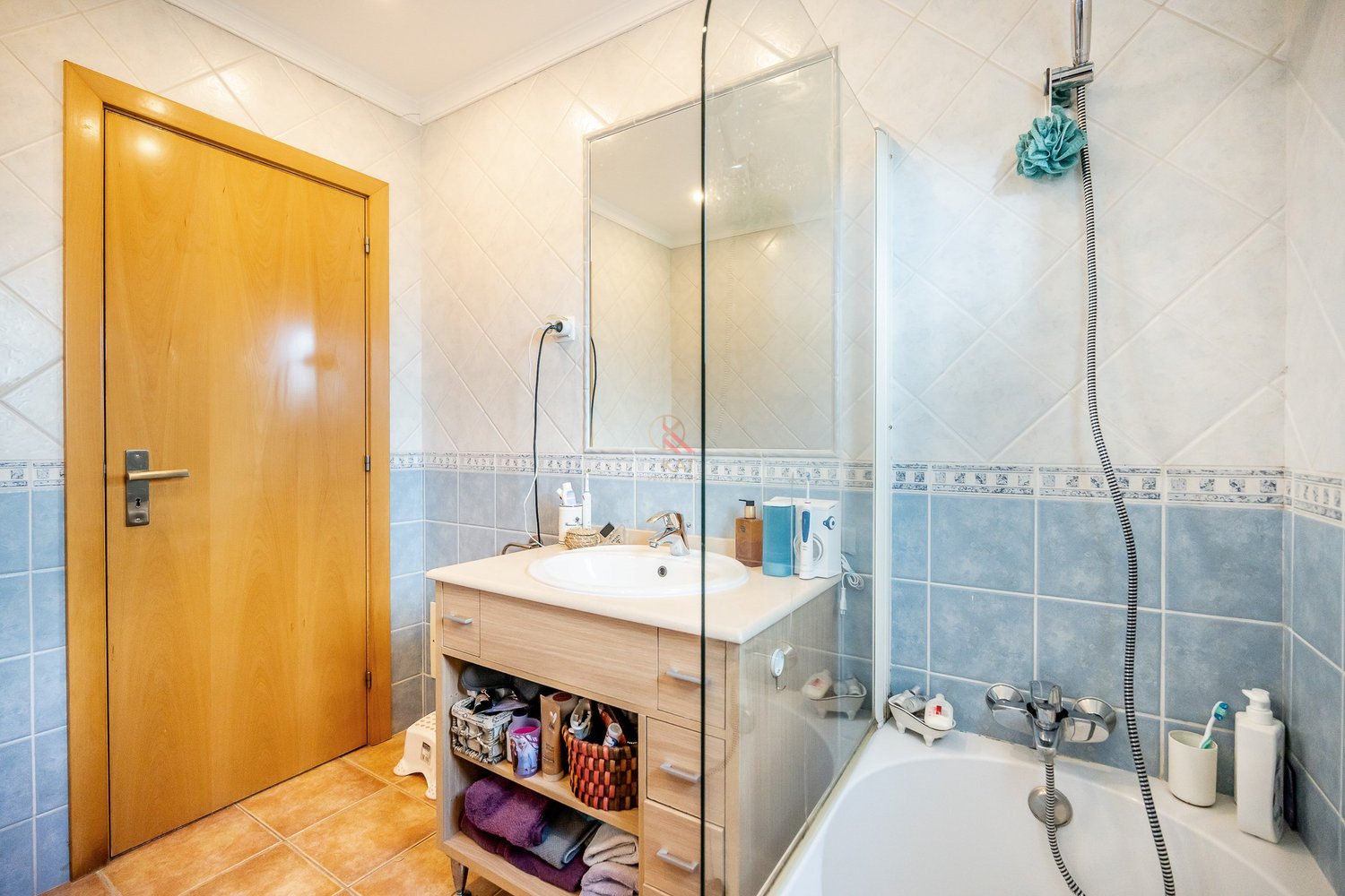 Moradia Geminada T3 em Condomínio Privado – Espiche, Lagos