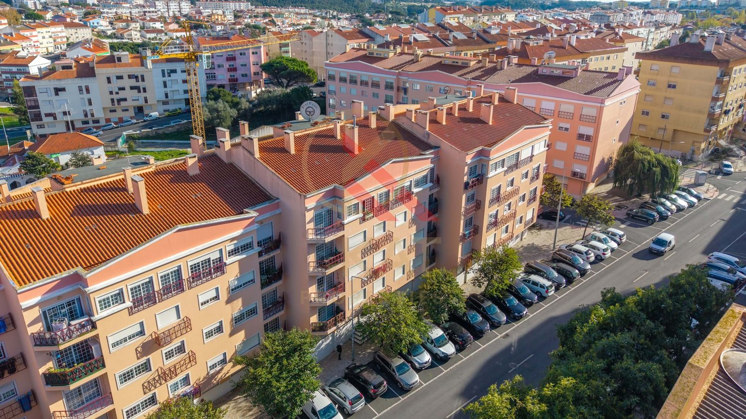 Oportunidade em Rio de Mouro — T3 Luminoso com bons acabamentos