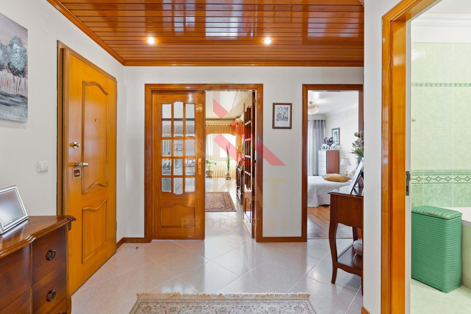 Oportunidade em Rio de Mouro — T3 Luminoso com bons acabamentos