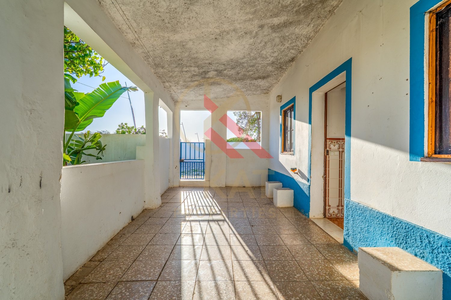 Propriedade com Localização Premium a 200m da Meia Praia – Lagos