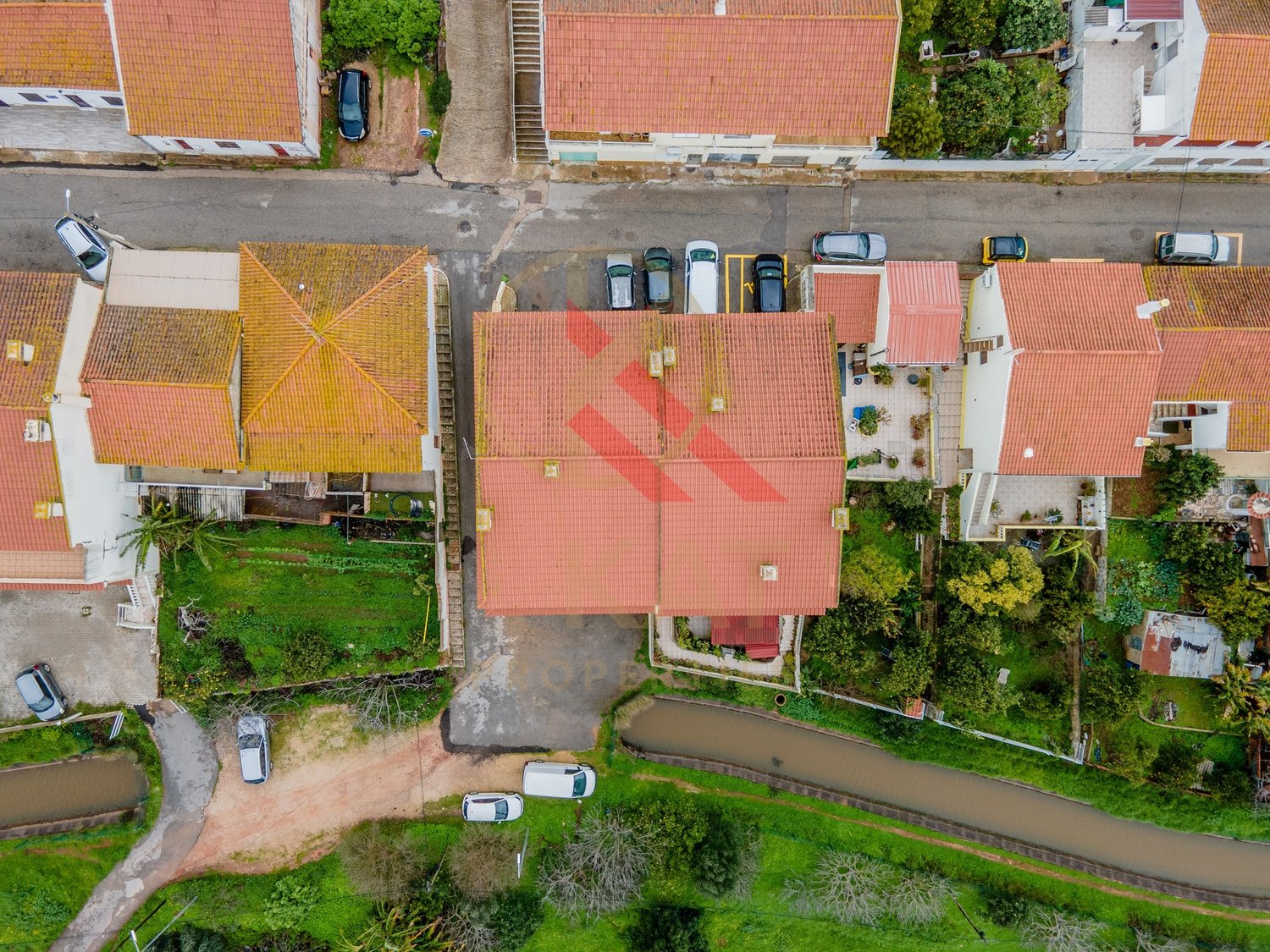 Apartamento T1 + 2 em Silves com Vista Desafogada 