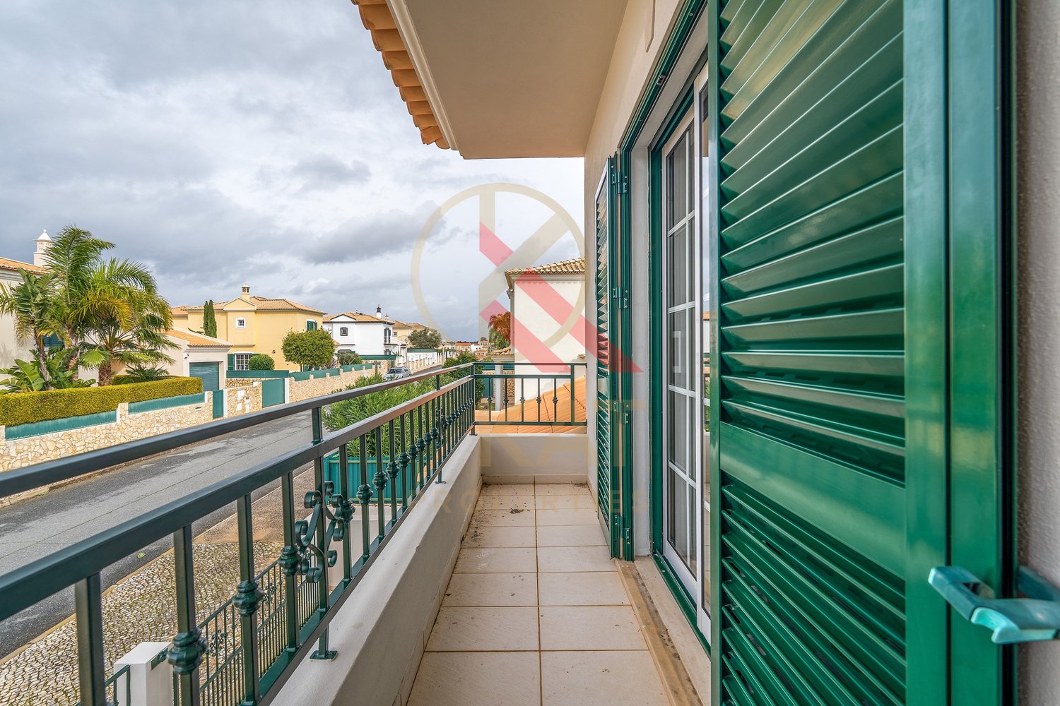 Excelente Moradia T3 com Piscina e Espaço Exterior Privativo