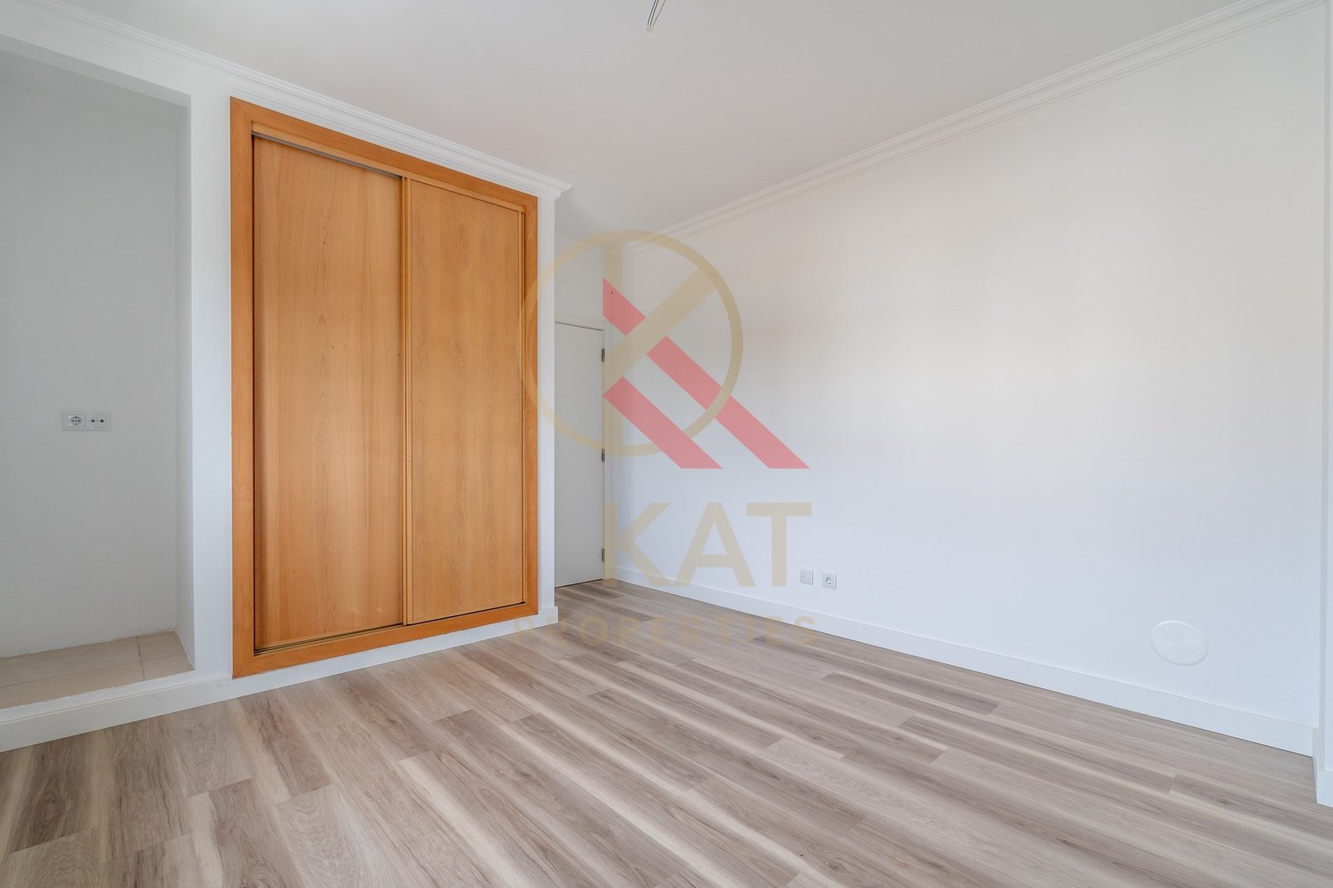 Excelente Moradia T3 com Piscina e Espaço Exterior Privativo