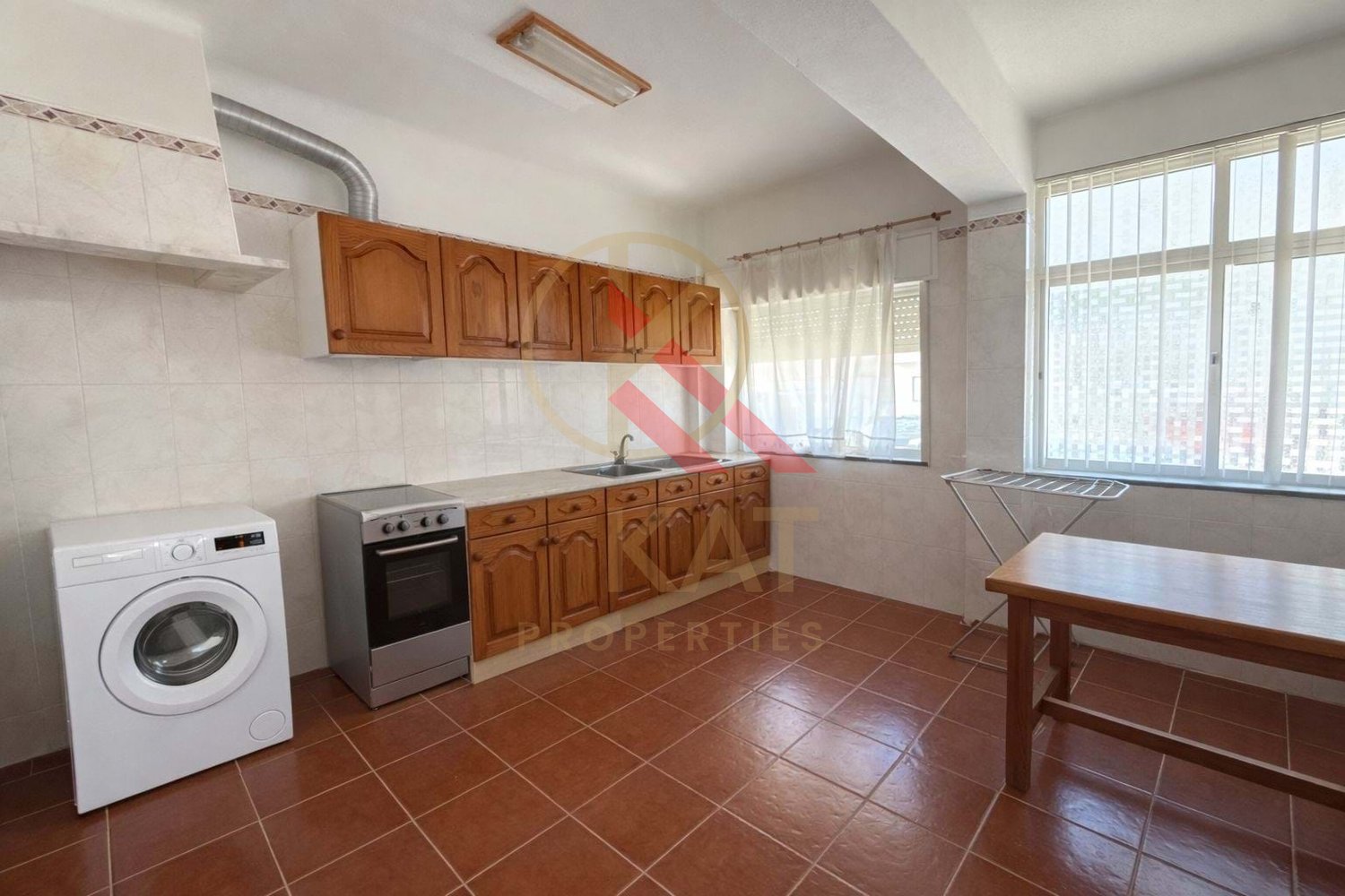 Apartamento T2 com Terraço – Arrendamento Anual, Lagos