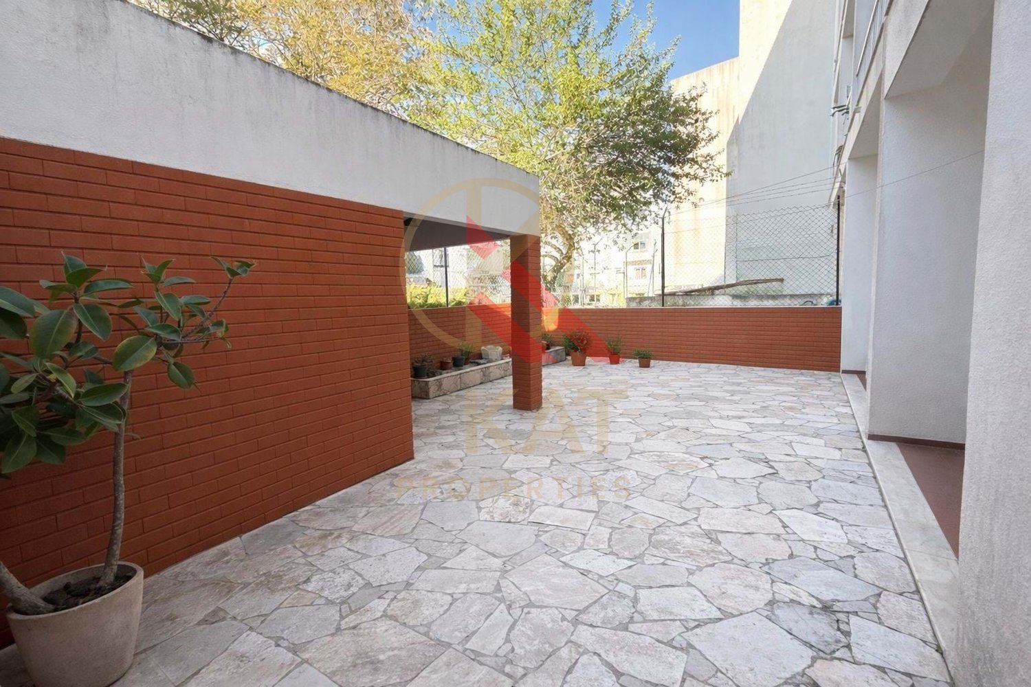 Apartamento T2 com Terraço – Arrendamento Anual, Lagos