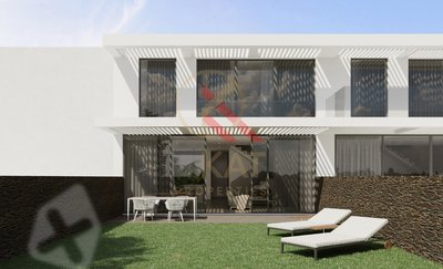 Lote de Terreno Urbano com 252m²  na Quinta da Sobreira - Oportunidade!