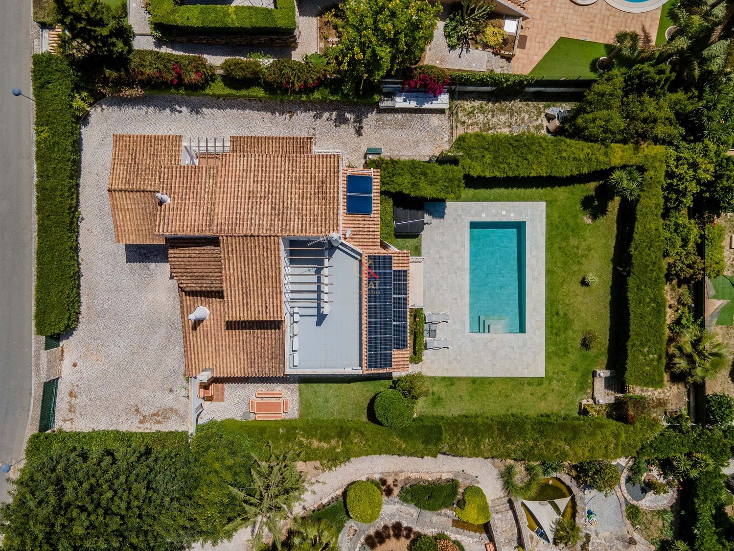 Moradia V4 com Piscina e Ginásio à venda em Portimão