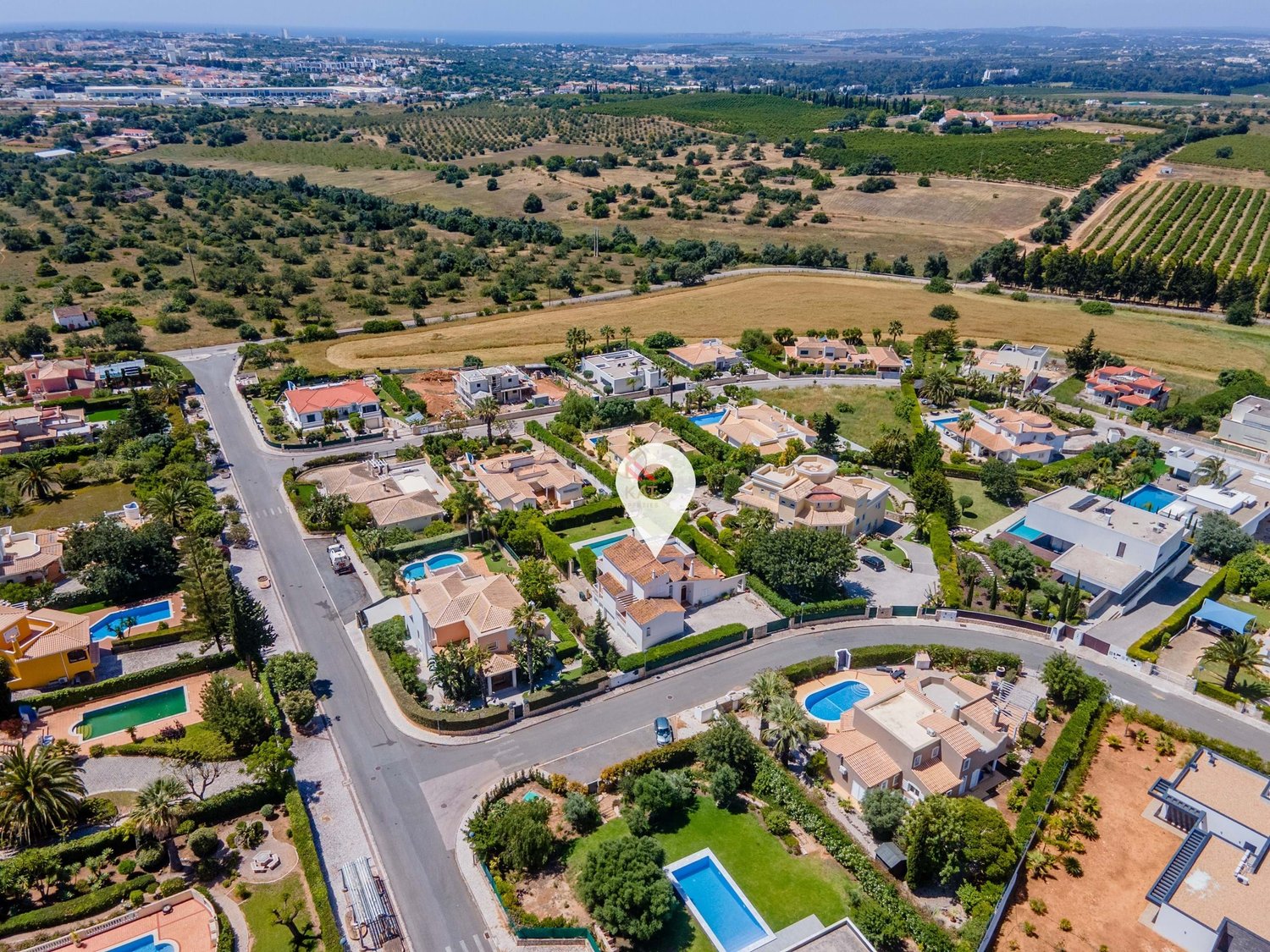 Moradia V4 com Piscina e Ginásio à venda em Portimão
