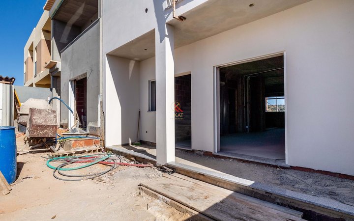 Moradia em Banda T3 em Odiáxere, Lagos