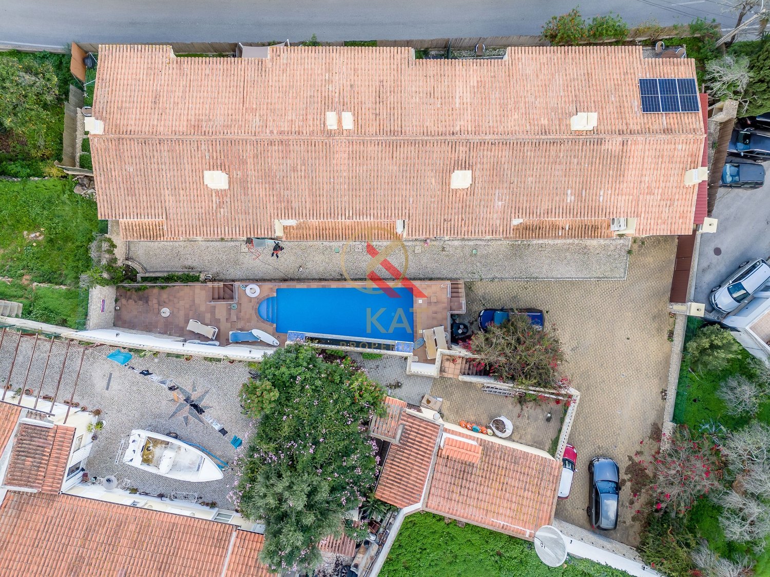 Moradia T3 em Condomínio Privado – Espiche, Lagos  para Arrendamento Anual