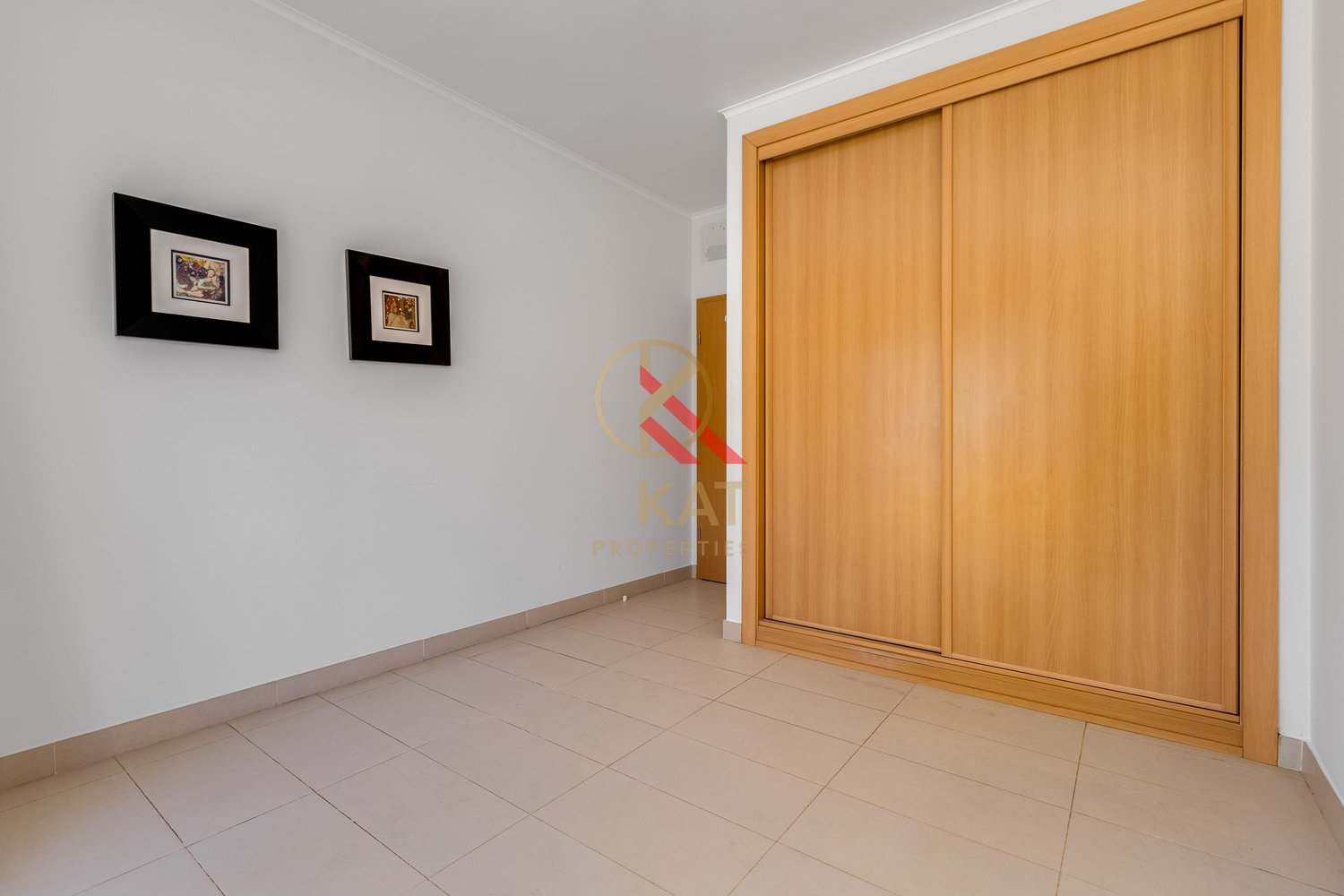 T2 com 2 WC e ampla varanda virada para a piscina | Conceição de Tavira