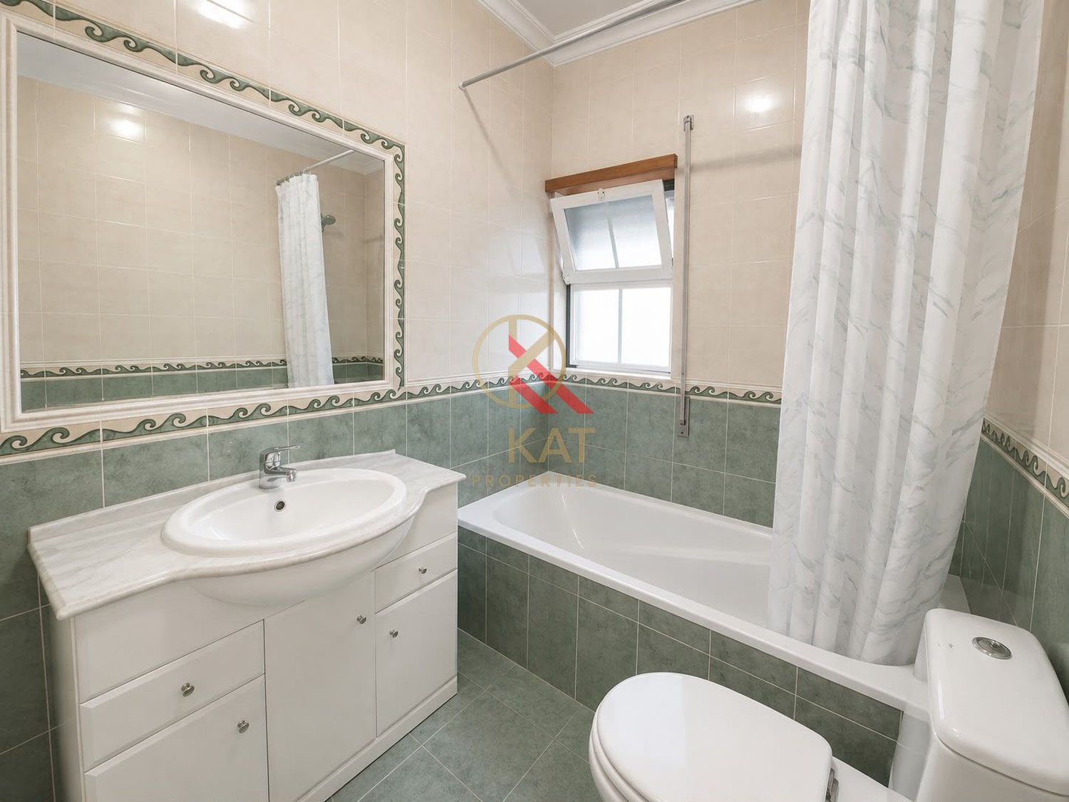Apartamento T2 para Arrendamento Anual, Lagos