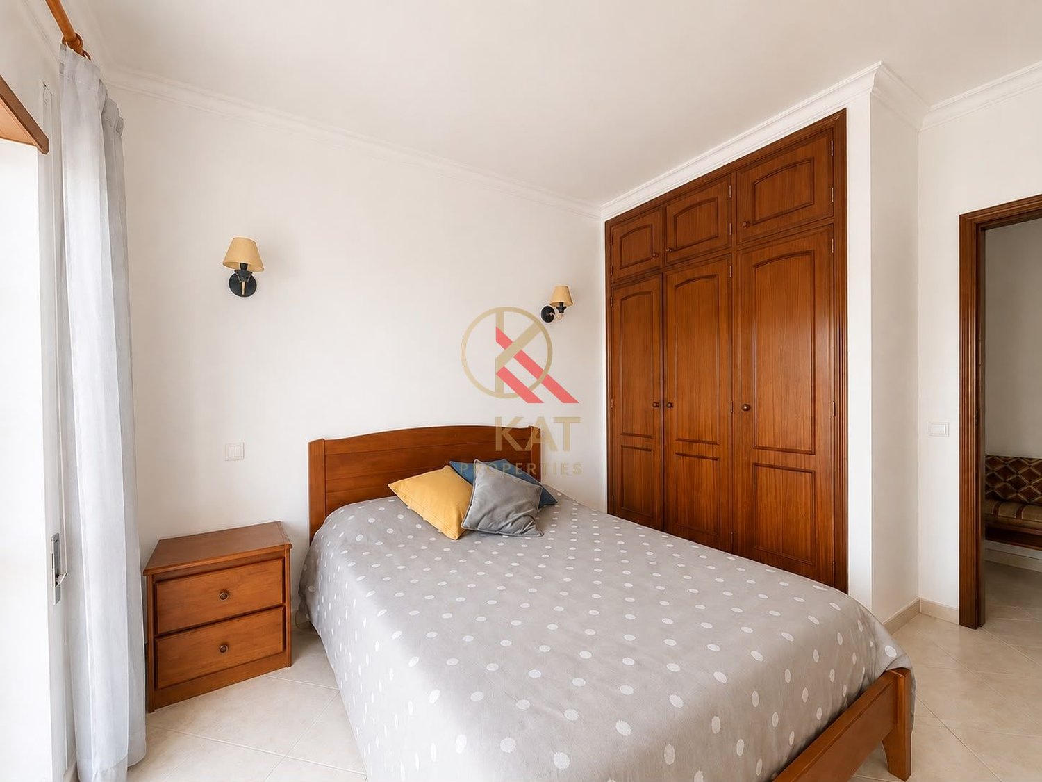 Apartamento T2 para Arrendamento Anual, Lagos