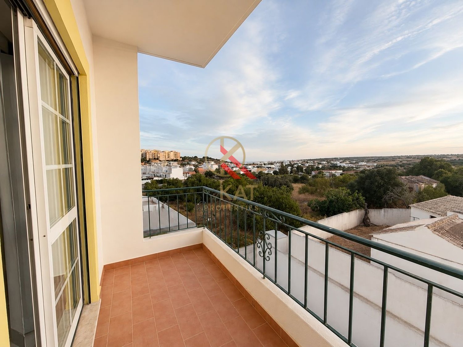 Apartamento T2 para Arrendamento Anual, Lagos
