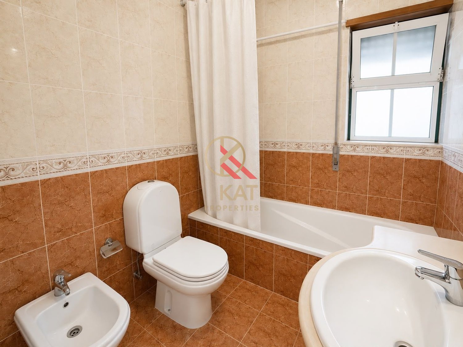Apartamento T2 para Arrendamento Anual, Lagos